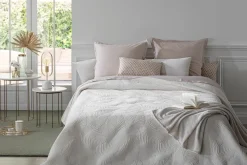 DESSUS LIT VELOURS FEUILLE IVOIRE 240X260CM