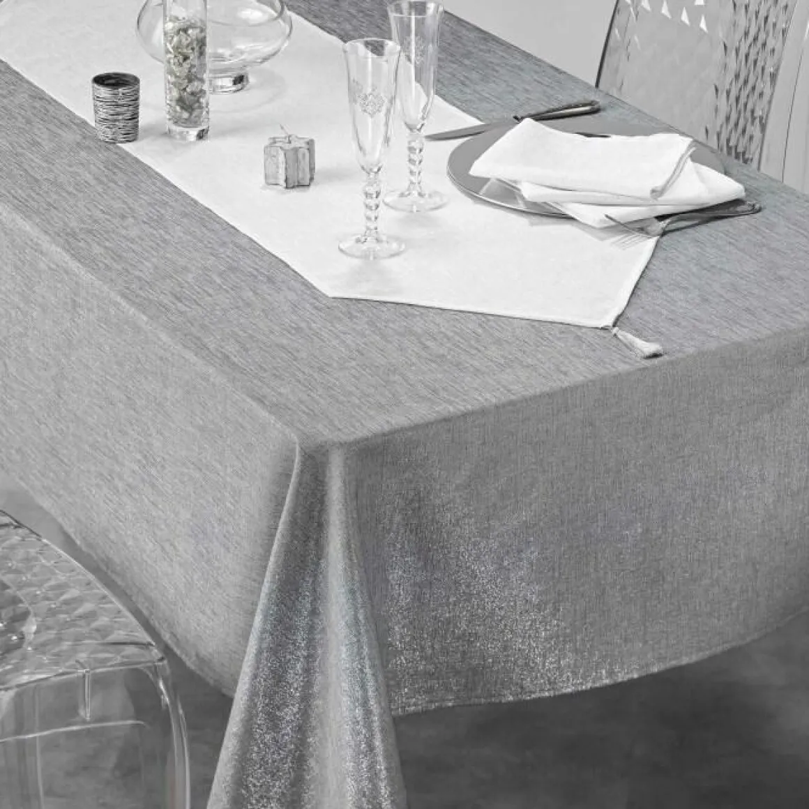 NAPPE 140X240CM POLYESTER UNI METALLISE SILVERY GRIS ARGENT