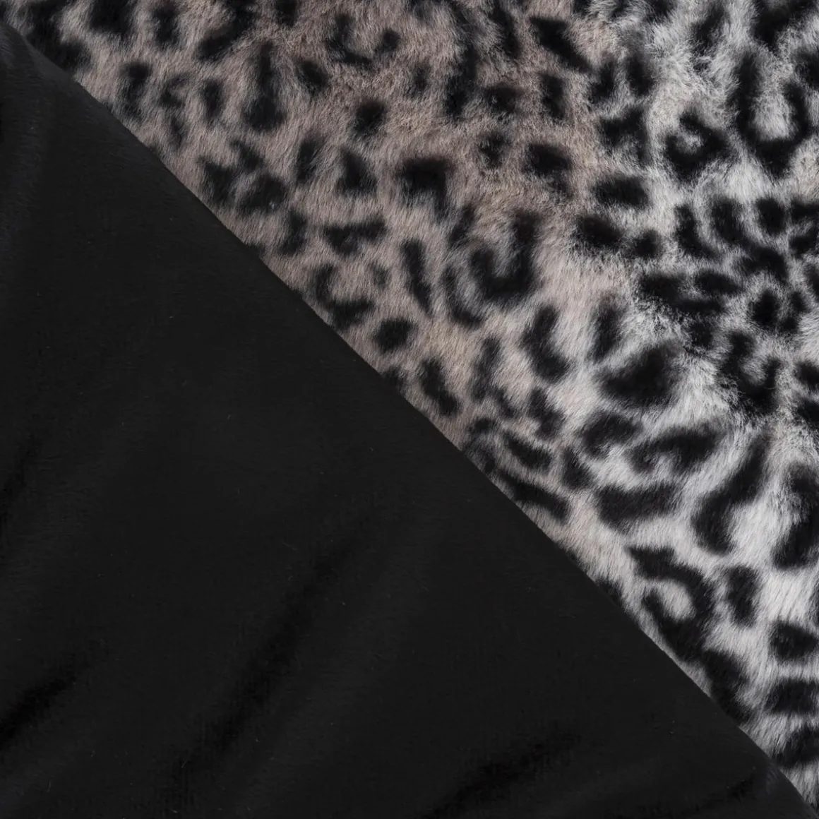 PLAID FOURRURE LEOPARD 125X150CM