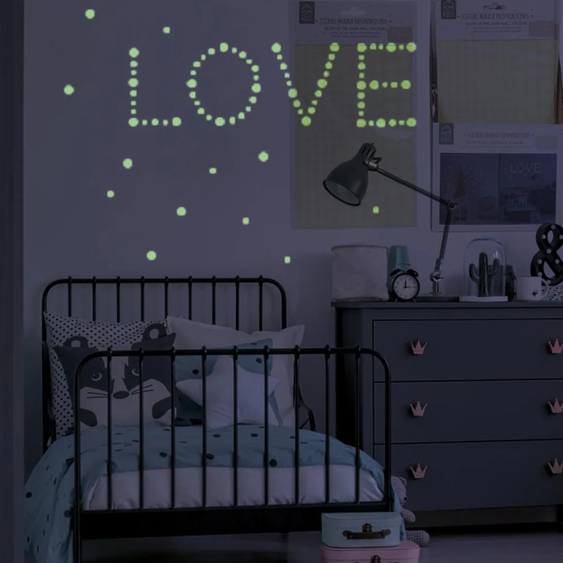 STICKER MURALE PHOSPHORESCENT ROND ET ETOILE
