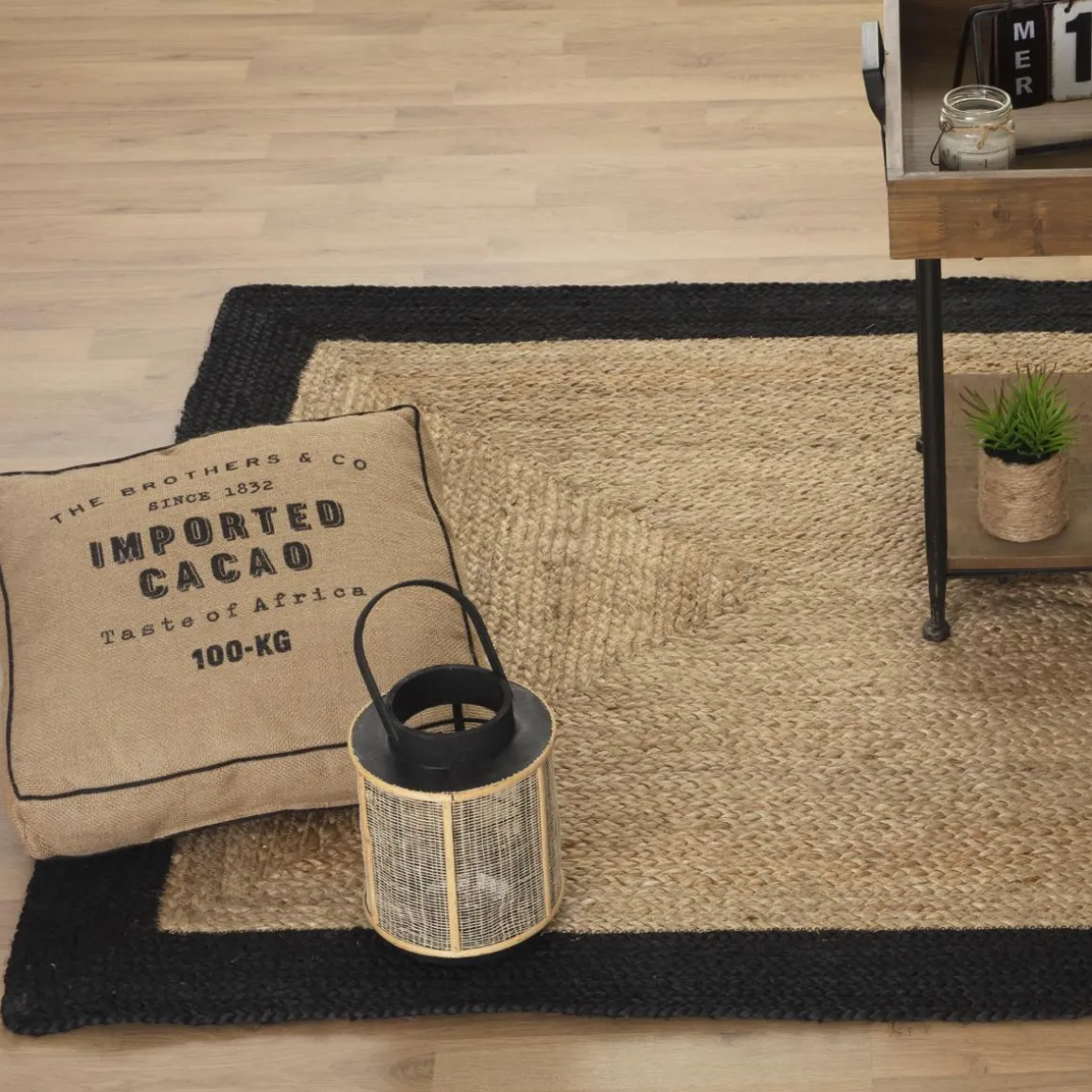TAPIS JUTE BORD NOIR D.120X170CM
