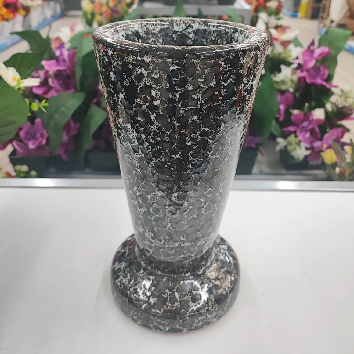 VASE CIMETIERE NOIR 15X15X28.5 CM